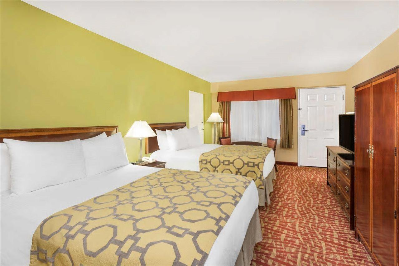 Baymont By Wyndham Sevierville Pigeon Forge Exterior foto