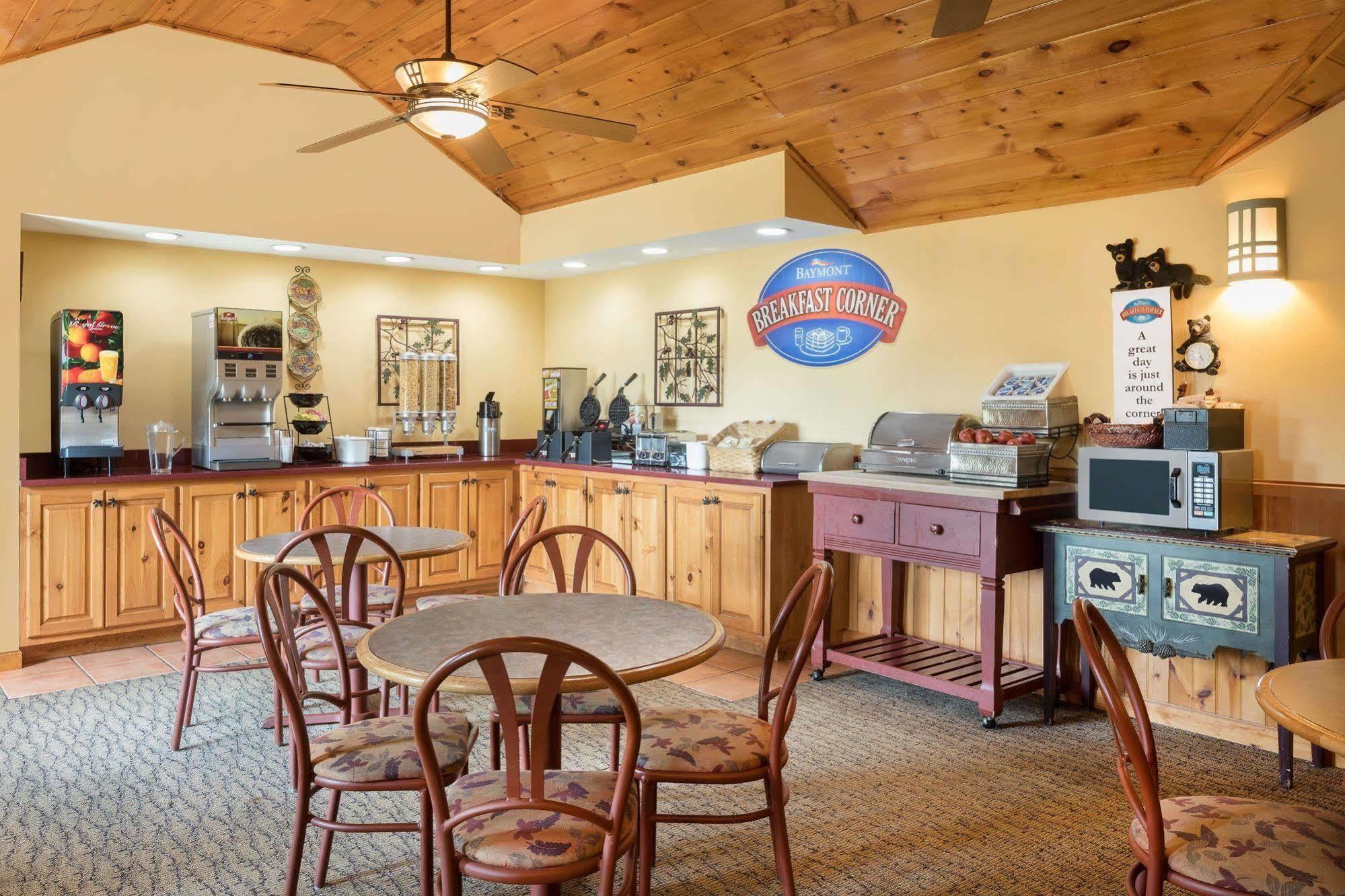 Baymont By Wyndham Sevierville Pigeon Forge Exterior foto
